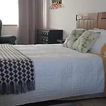Pipo People House