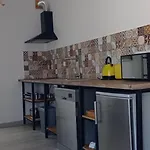 Pipo People House بيت للعطل