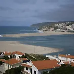 Pipo People House Obidos