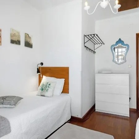 Pipo People House * 오비도스