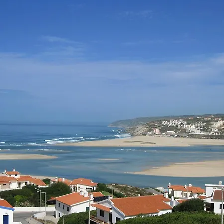 Pipo People House Nyaraló